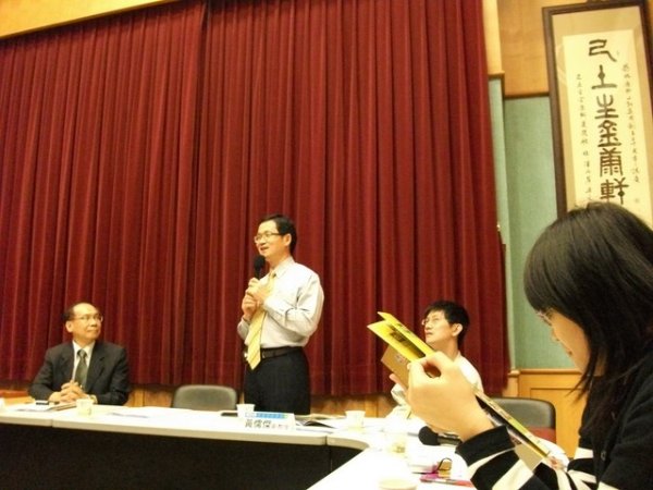 2010年5月28日 參訪康橋雙語中小學