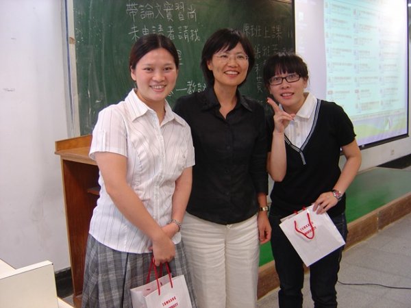2011年8月4日 實習生本學期第一次返校-學長姐實習經驗分享