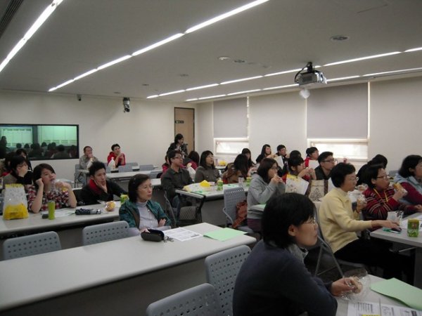 2012年3月15日  電子白板基礎操作