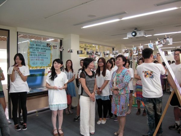2012年9月11日 史懷哲成果展開幕