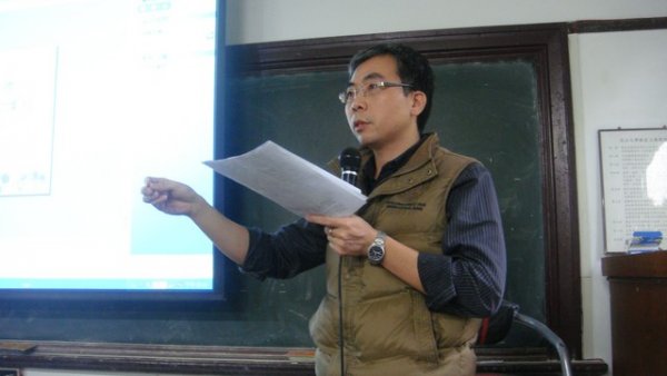 2013年12月10日 【演講】翁憲章老師演講 學習共同體在教學現場的實踐