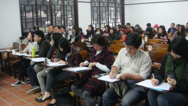 2013年12月10日 【演講】翁憲章老師演講 學習共同體在教學現場的實踐