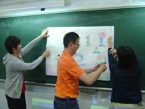  2012年4月24日【演講】你所不知道的青少年的事：青少年工作甘苦談