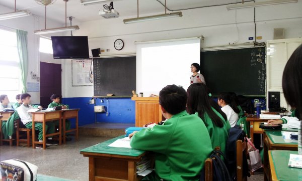 2014年2月25日 師資培育專業學習社群英文科林禕茹老師公開演示