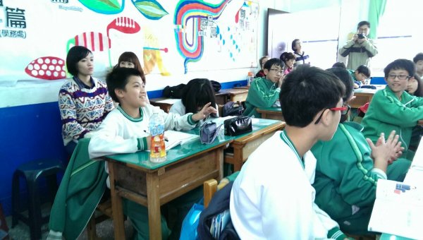 103年3月11日師資培育專業學習社群英文科師資生上台試教