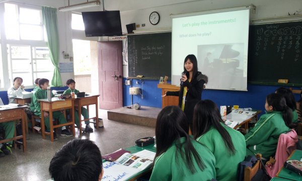 103年3月11日師資培育專業學習社群英文科師資生上台試教